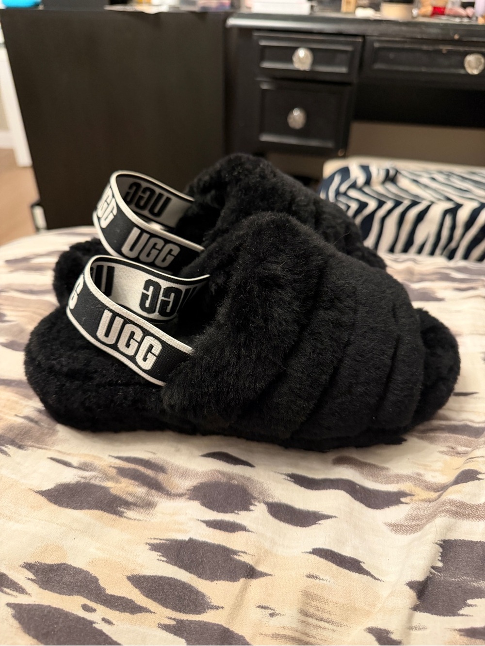 UGG Fluff Yeah Slides